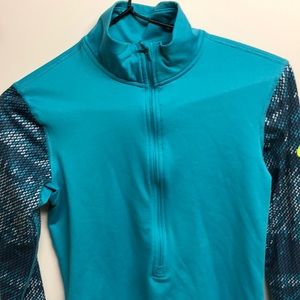 Nike Dri-fit Women’s Sz S Stretchy Zip Top